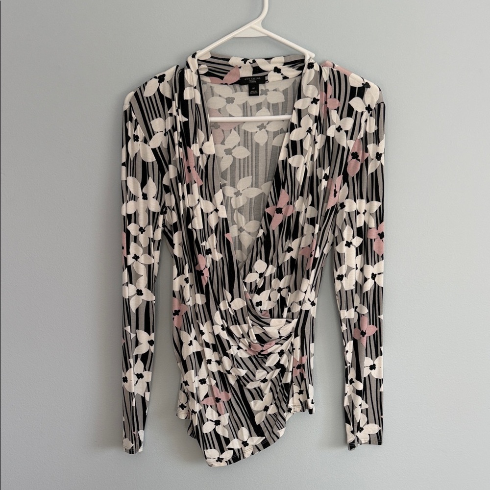Ann Taylor Factory Black and White Floral Blouse